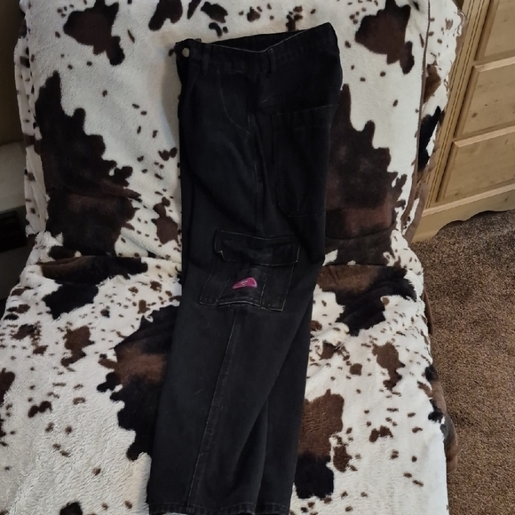 SHEIN Dark Straight Leg Jeans with Pink Details - Picture 9 of 11